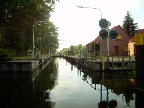 Schleuse Neu-Kali�