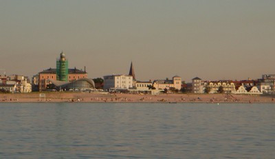 Warnemünde von der Ostsee