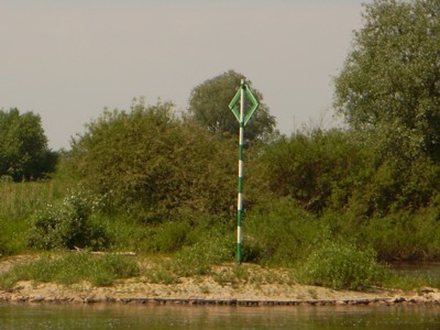 grüne Lagebake - linkes Ufer