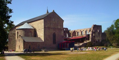 Kirchenhalle Kirchenhalle