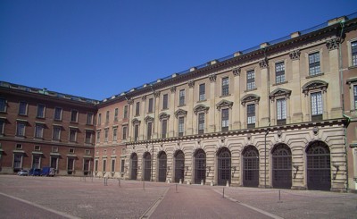 quadratischer Schlosshof