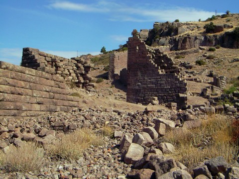 Assos Assos