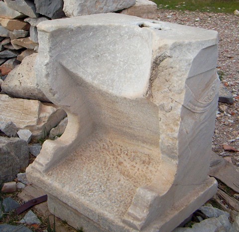 Sonnenuhr - Knidos Sonnenuhr - Knidos