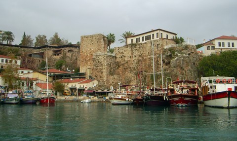kein Platz für uns im Hafen Antalya kein Platz für uns im Hafen Antalya