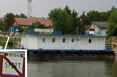 offizieller Ponton in Hirsova offizieller Ponton in Hirsova