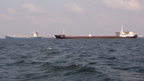Schiffe vor Anker Schiffe vor Anker