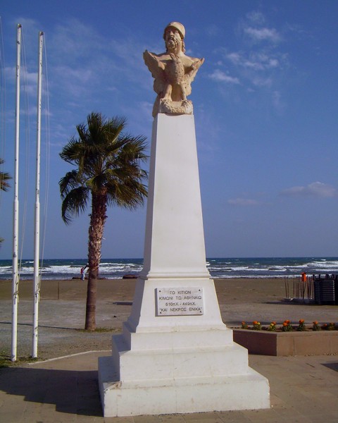 Kimon Denkmal in Larnaka