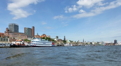 Hamburg von der Elbe Hamburg von der Elbe