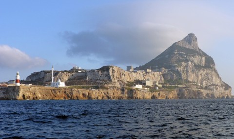 Europa-Point Gibraltar mit Ibrahim-al-Ibrahim-Moschee