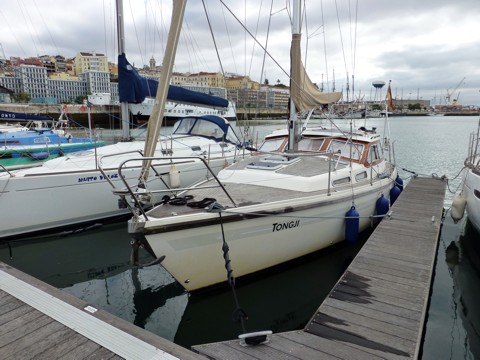 Lissabon Hafen - Tongji