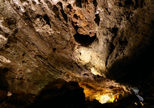 Cueva de los Verdes Cueva de los Verdes