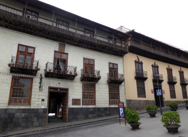 Casa de los Balcones Casa de los Balcones