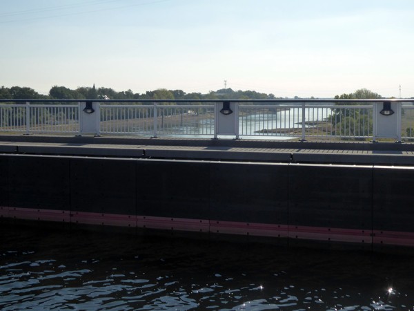 Mittellandkanal über der Elbe Mittellandkanal über der Elbe