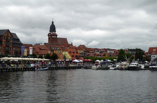 Waren Waren