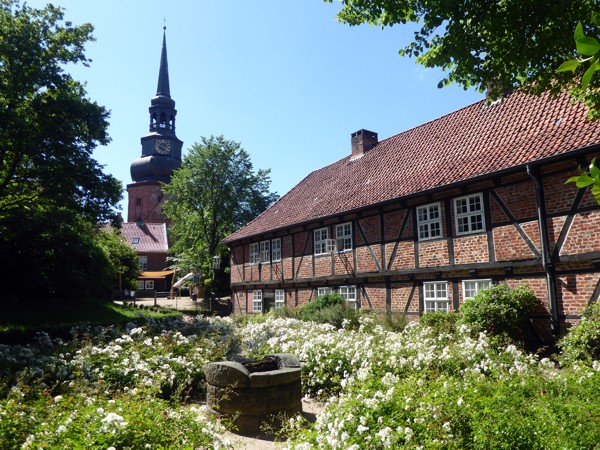 Stade - St Johanniskloster und Kirche St Cosmae et Damiani Stade - St Johanniskloster und Kirche St Cosmae et Damiani