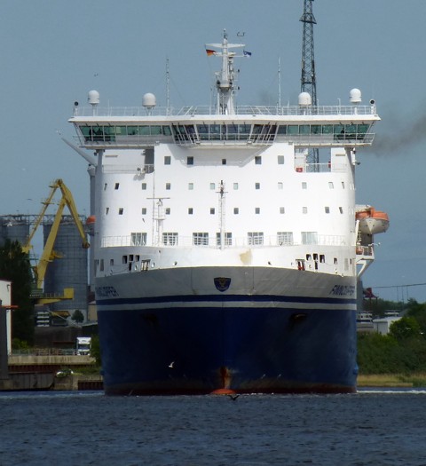 Fähre Finnclipper auf der Trave