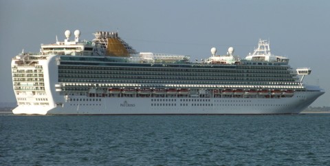 Azura - Kreuzfahrtschiff
