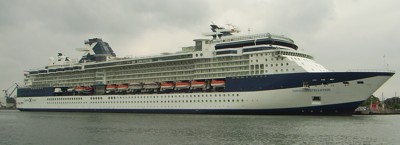 Kreuzfahrtschiff Celebrity CONSTELLATION in Warnemünde