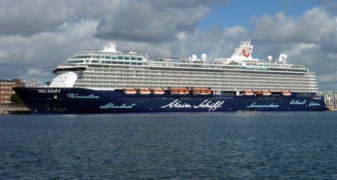 Kreuzfahrtschiff Mein Schiff 5