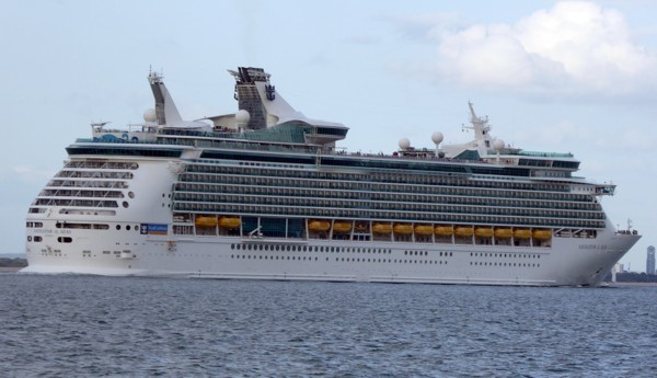 Kreuzfahrtschiff Navigator of the Seas Kreuzfahrtschiff Navigator of the Seas