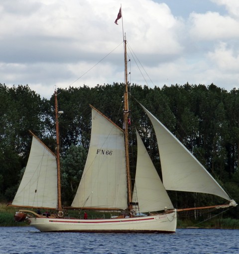 Carmelan - unter Segeln Carmelan - unter Segeln