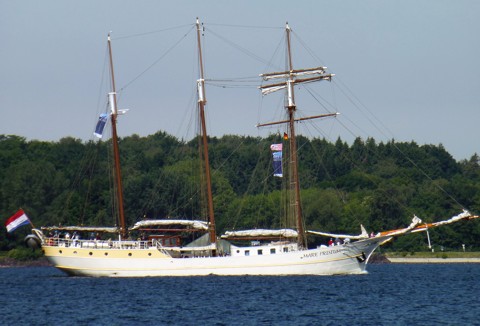 Windjammer Mare Frisium Windjammer Mare Frisium