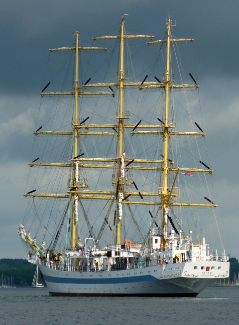 Mir - Kieler Woche Mir - Kieler Woche