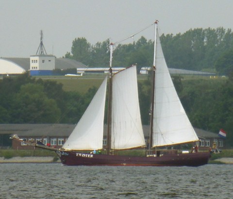 Twister, Zweimastschoner Twister, Zweimastschoner