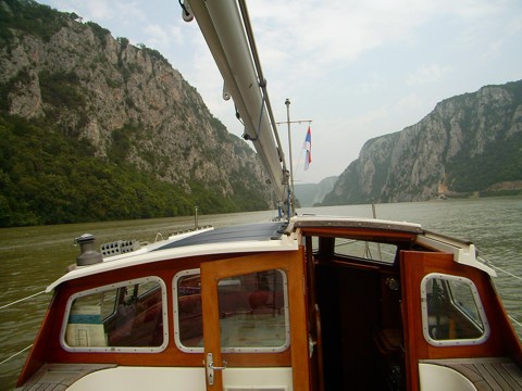 Tongji / Eisernes Tor - Donau Tongji / Eisernes Tor - Donau