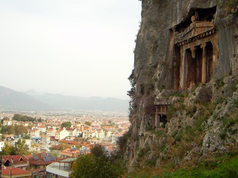 Felsengräber - im Fels über Fethiye